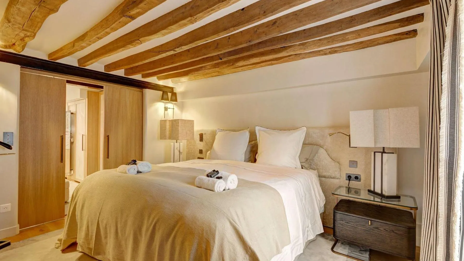 Elegance Et Confort Au Coeur De París Apartamento