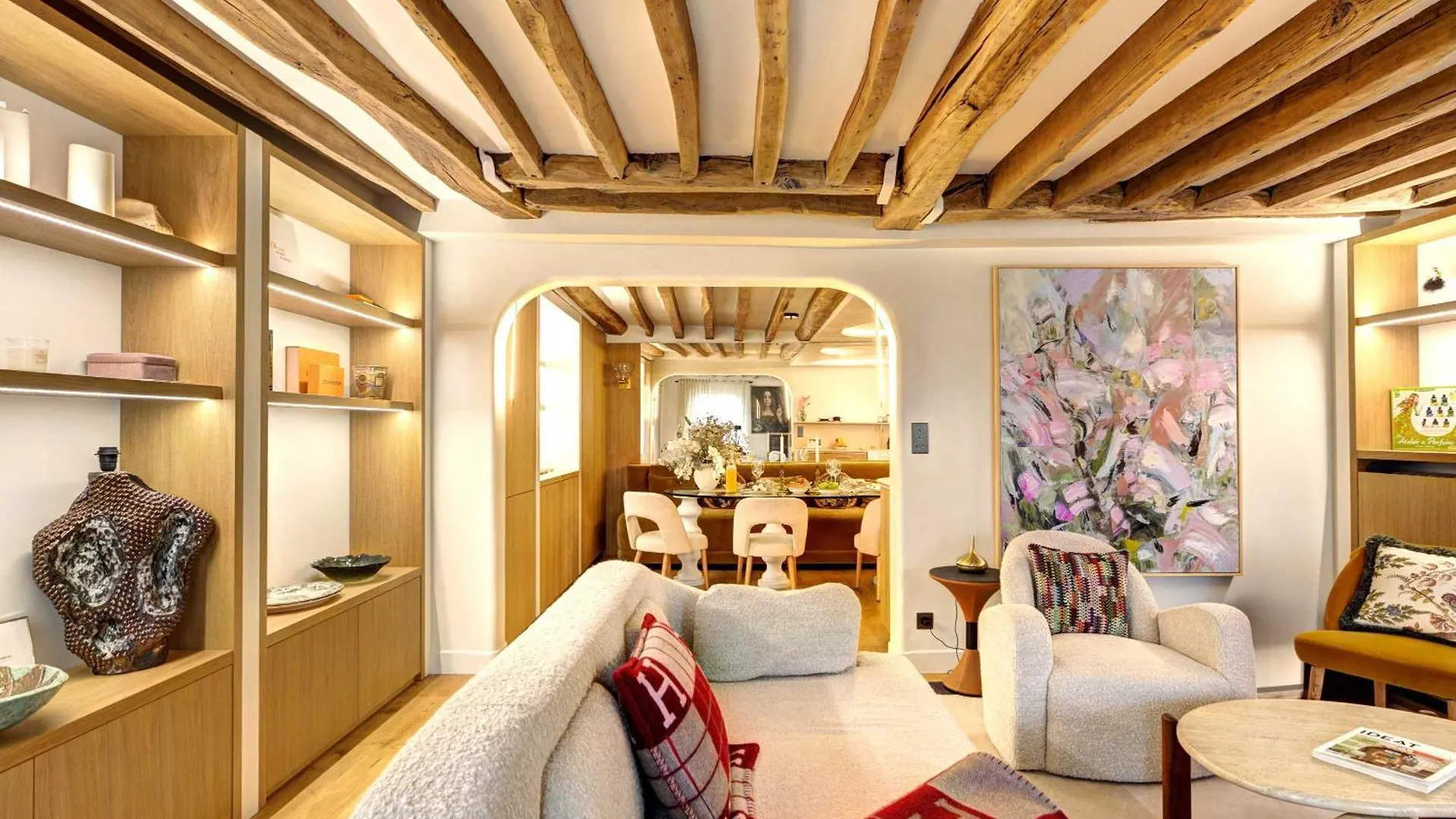 Elegance Et Confort Au Coeur De Paris Apartment